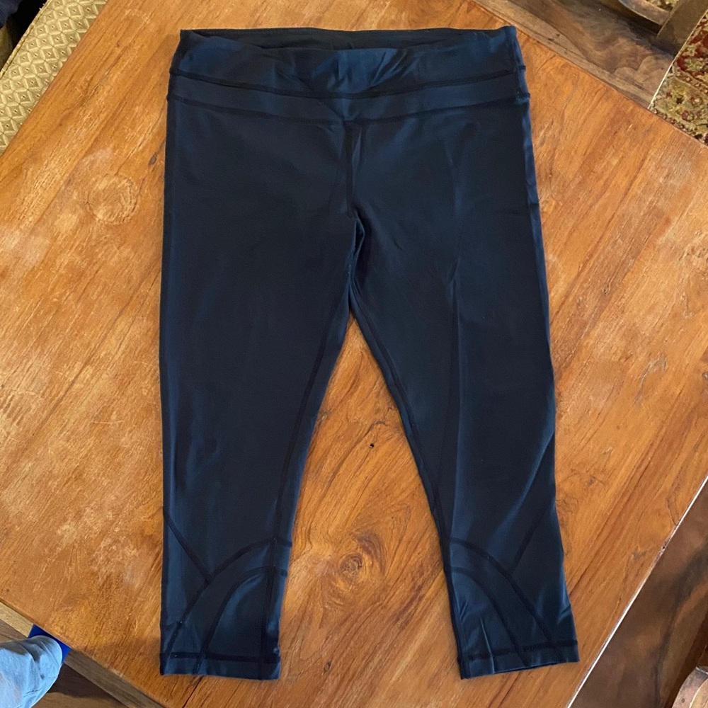 Lululemon crop leggings